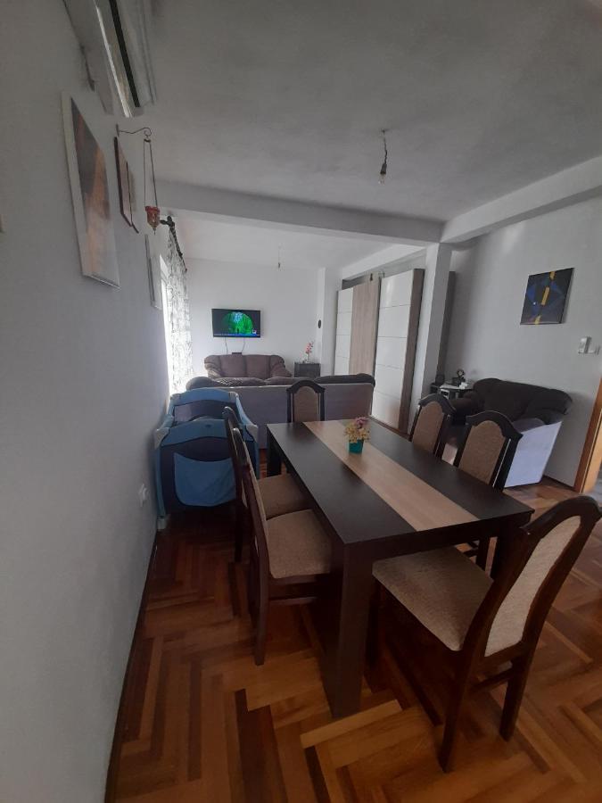 Apartman Boki Требинье Экстерьер фото