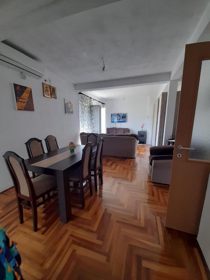 Apartman Boki Требинье Экстерьер фото
