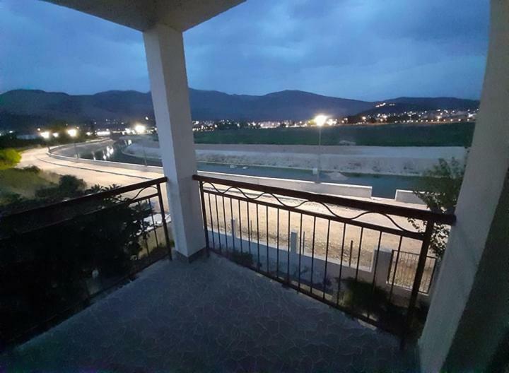 Apartman Boki Требинье Экстерьер фото